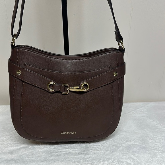 Calvin Klein Brown Shoulder Bag with Hobo Silhouette - Picture 1 of 16